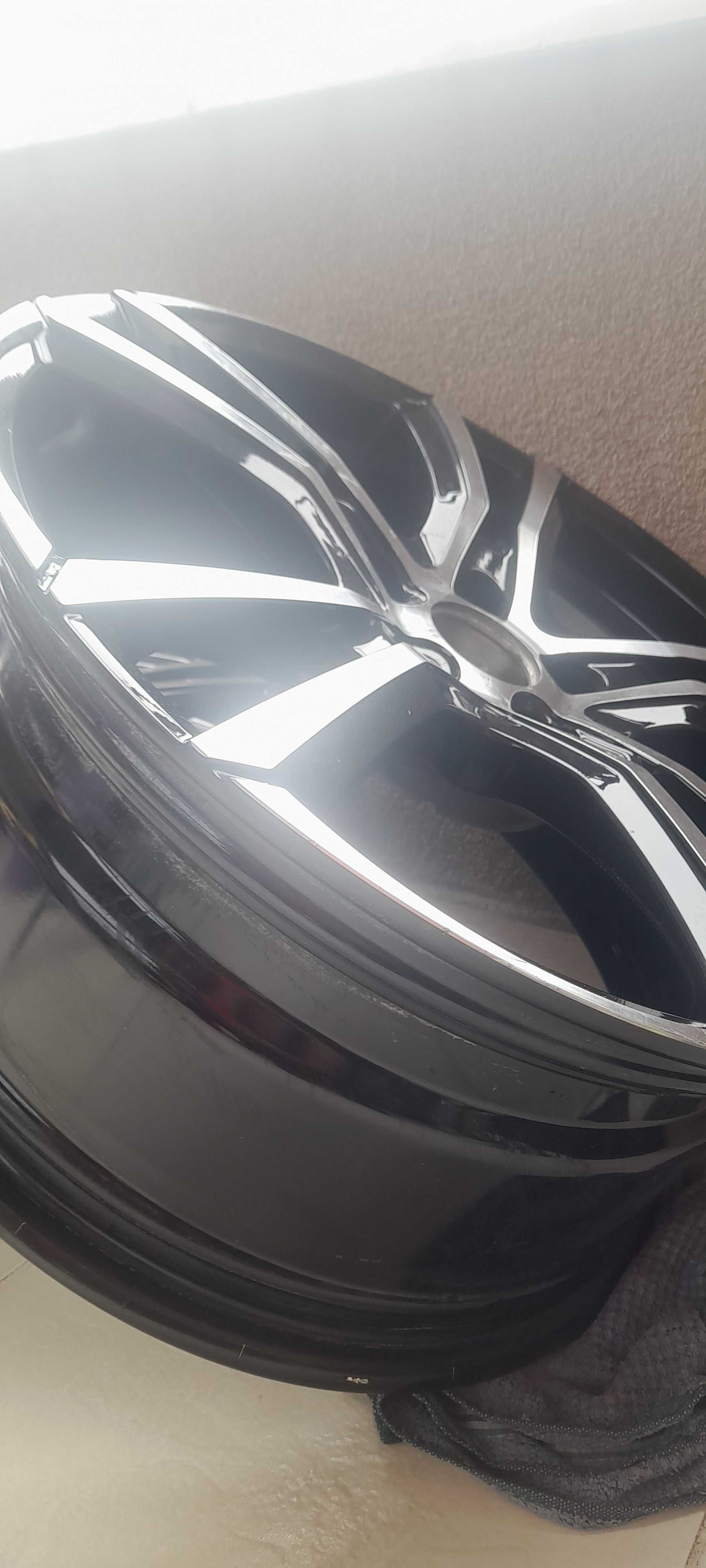 Продавам джанти 5х112 18