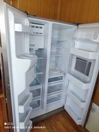 Холодильник-Самсунг.Почти-Новый