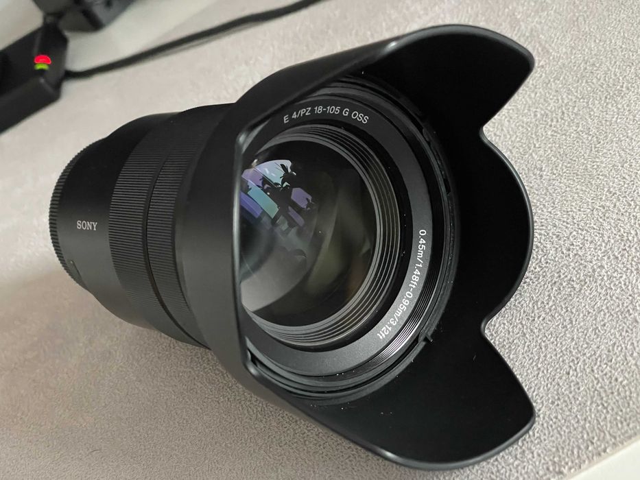 Obiectiv Sony E 18-105mm F4