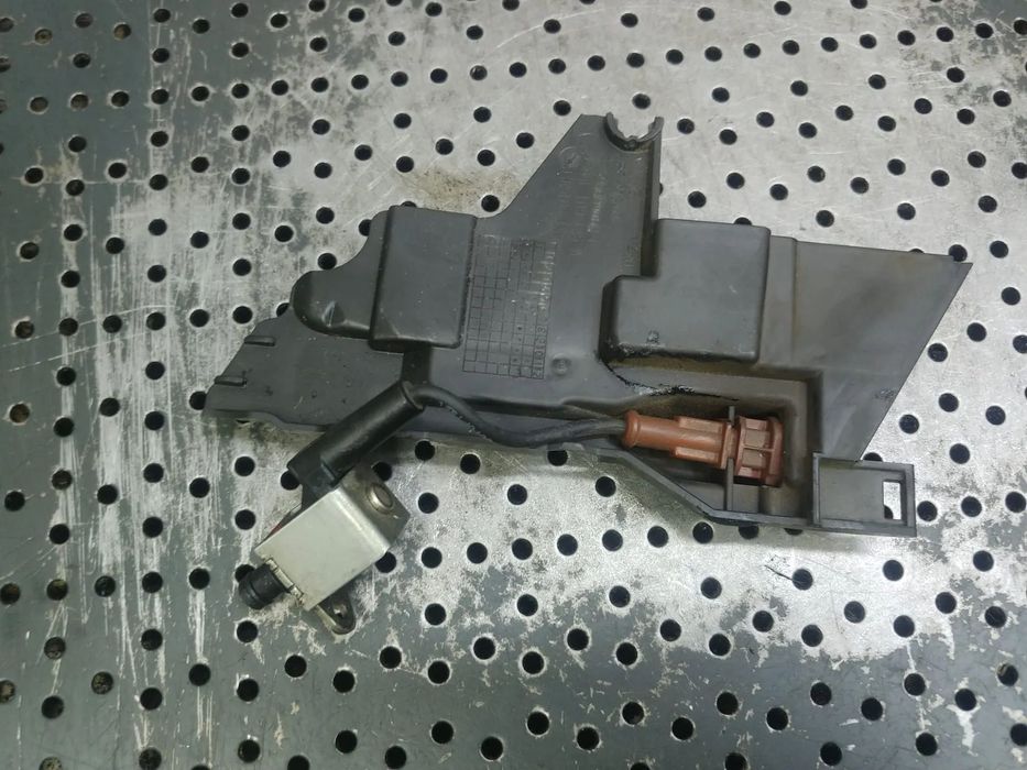 senzor pompa apa 2.0 tdi audi a3 8v vw golf 7 seat leon 04l907284