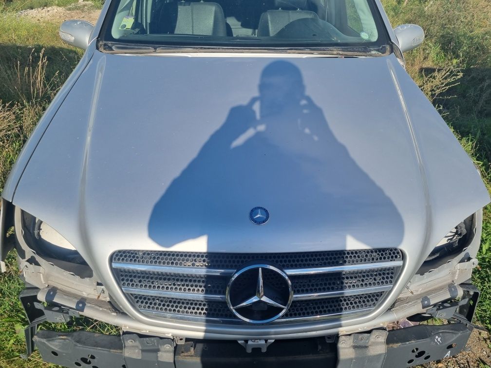Преден капак за Mercedes ML 163
