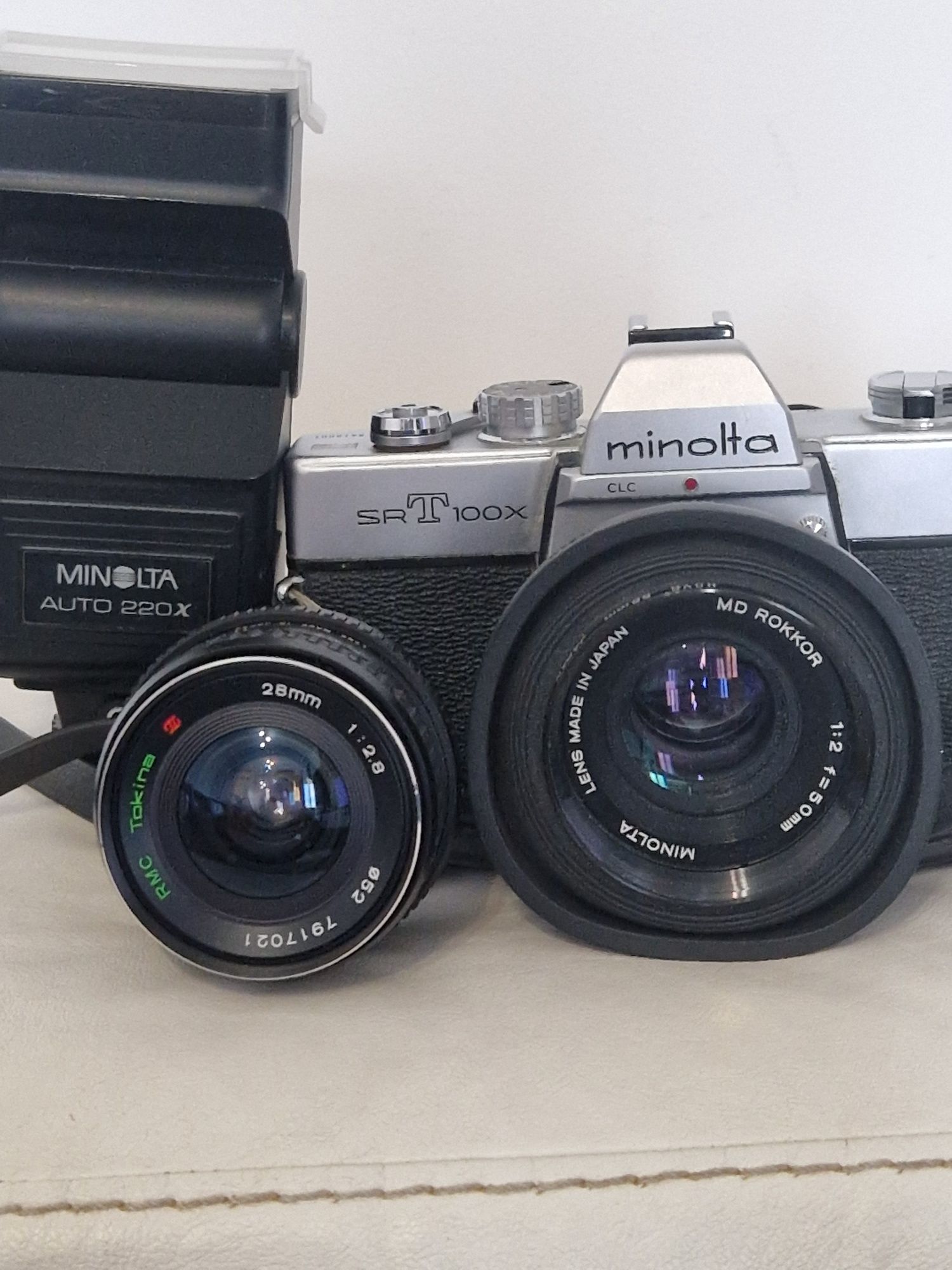 Фотоапарат Minolta sr T100