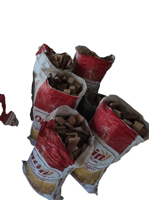 Ўтин қаттиқ ёғоч, ёнғоқ чинор дан