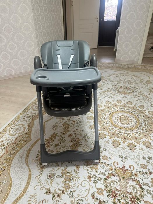 Дет стулчик срочнооо