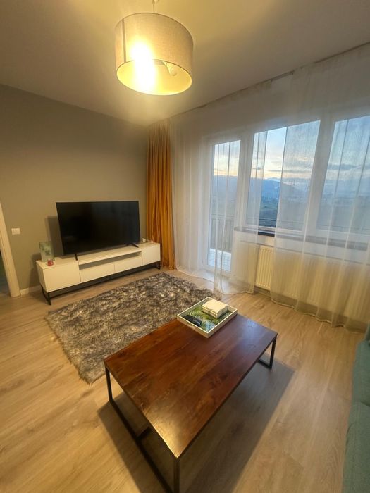 Vand apartament la cheie finisat modern zona linistita