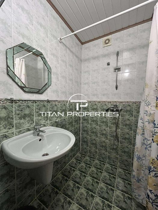 Двустаен апартамент, под наем, Център
