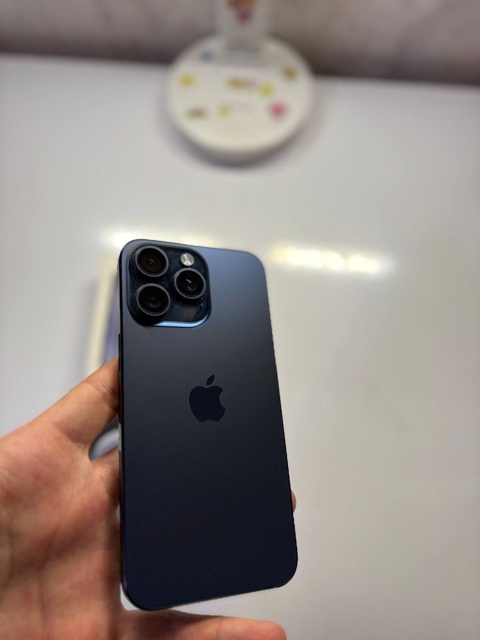 Iphone 15 pro max 1sim 87%