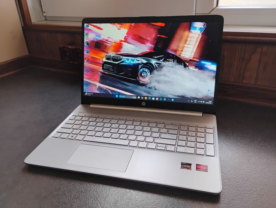 Laptop Hp - Ryzen 5 - 5000serie - vega7 - 16Gb
