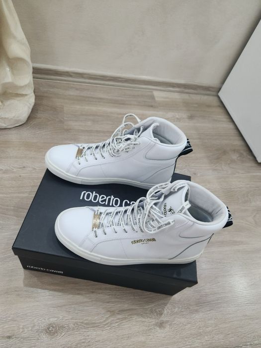 Оригинални бели кецове Roberto Cavalli sport
