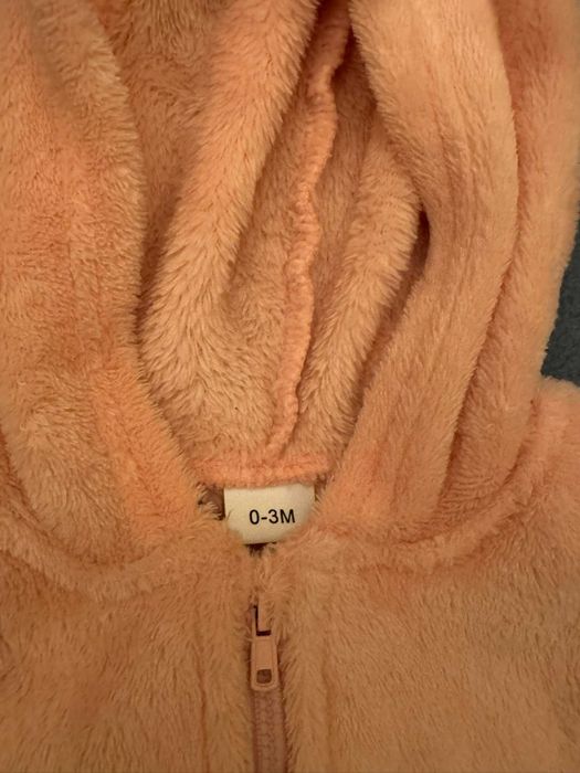 Бебешки космонавт , яке и пухкав ромпър!