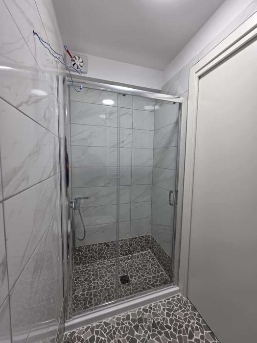 De vanzare Garsoniera Lacramioarei