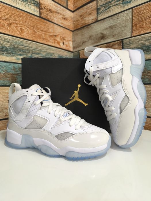 Air Jordan Jumpman Two Trey