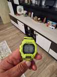 Casio  neon aproape nou