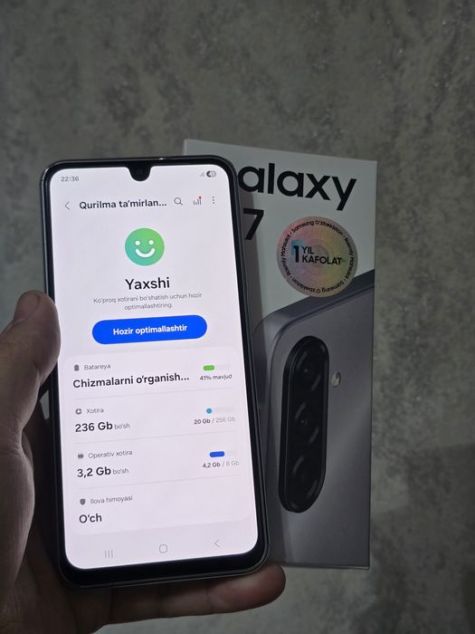 Samsung A17 8/256 gb