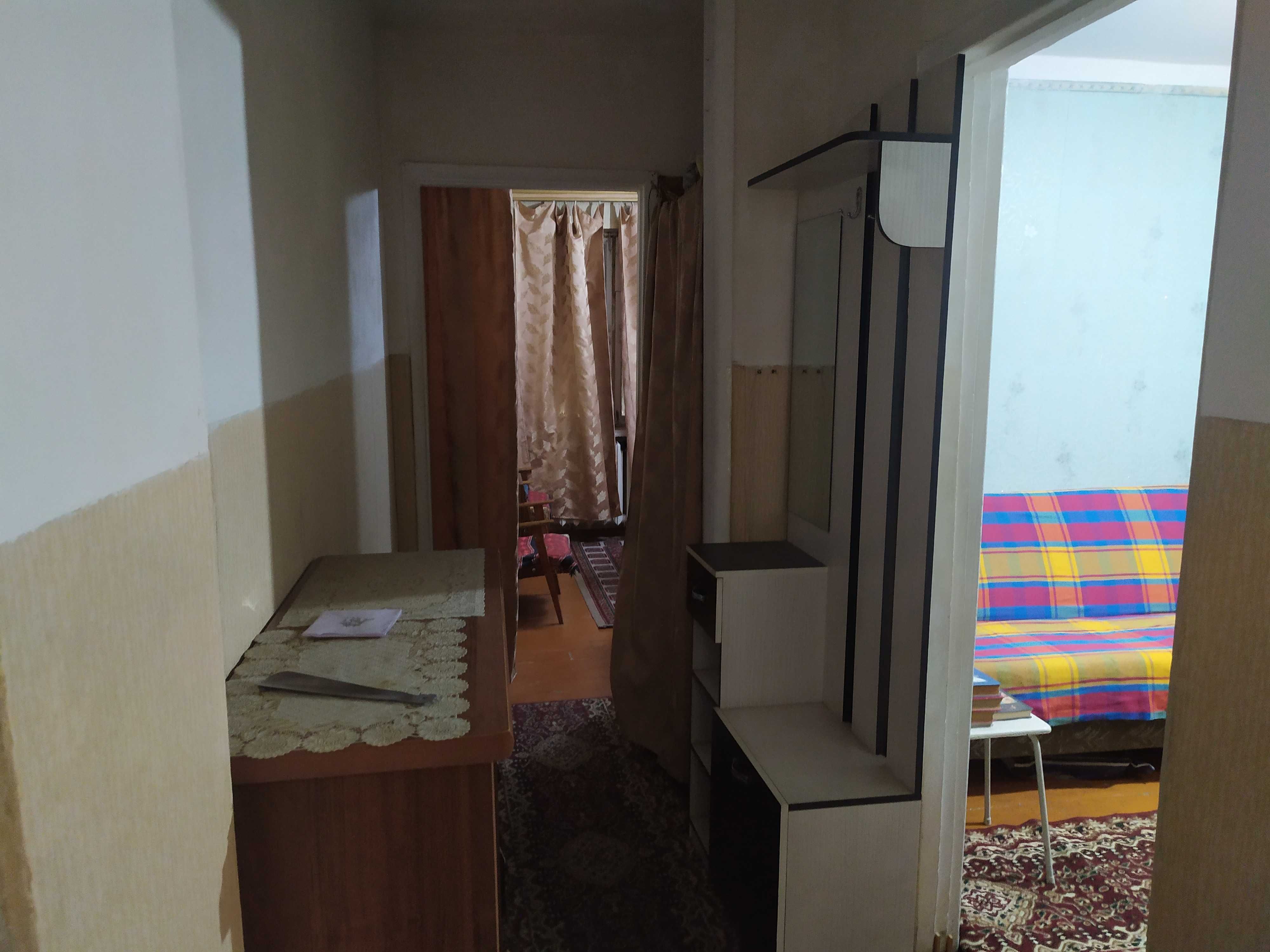 Продам 2-х ком. квартира. Ориентир м.Беруни, махалля Бустон, Хувайдо