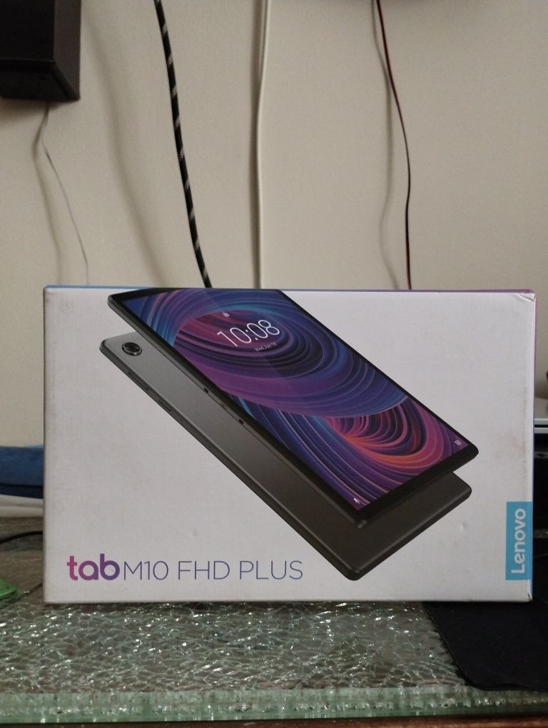 Планшет Lenovo Tab M10 FHD Plus