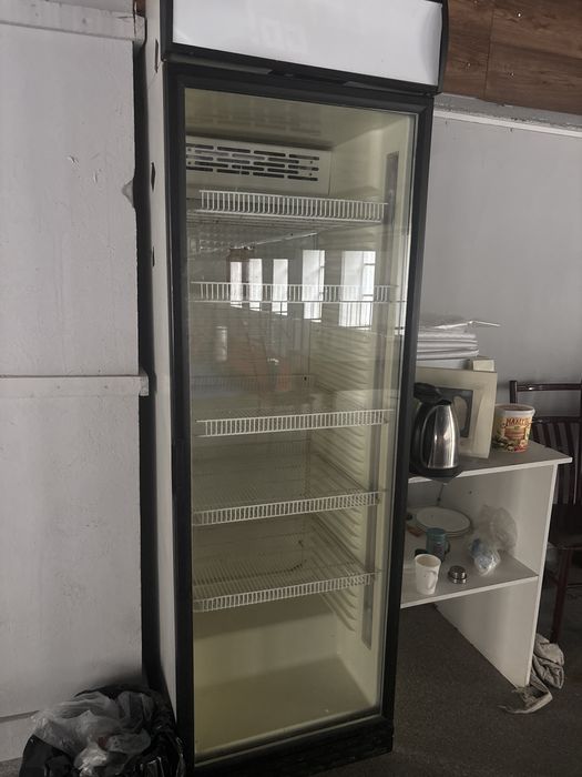 Продается холодиник для магазина