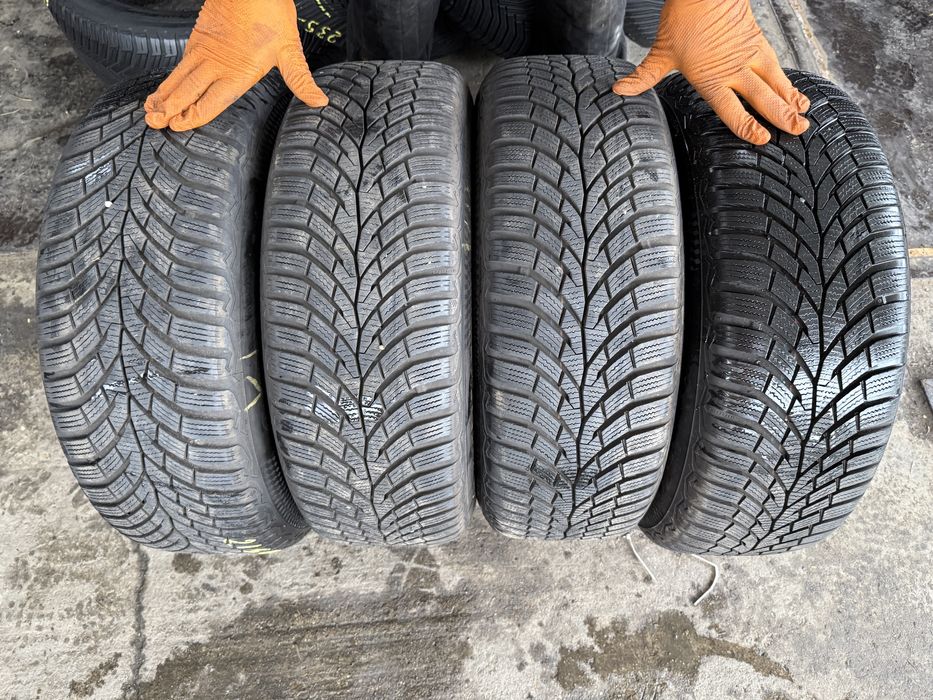 Jante Aliaj 16" Ford Mondeo cu Anvelope Iarna Continental