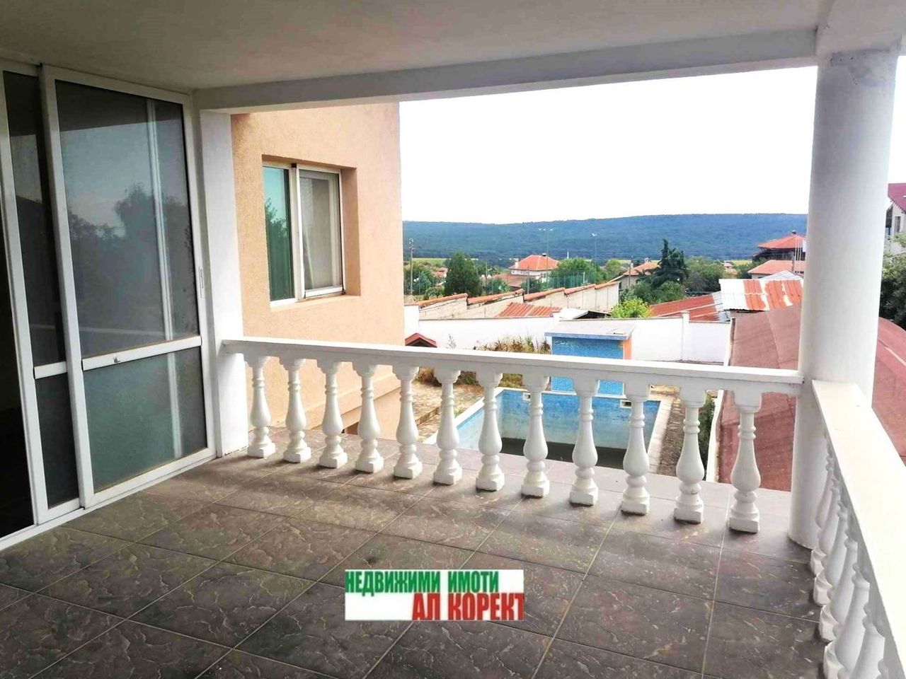 Продава се Къща в с. Близнаци, Област Варна - 321 кв.м за 586 €/кв.м - Снимка #11