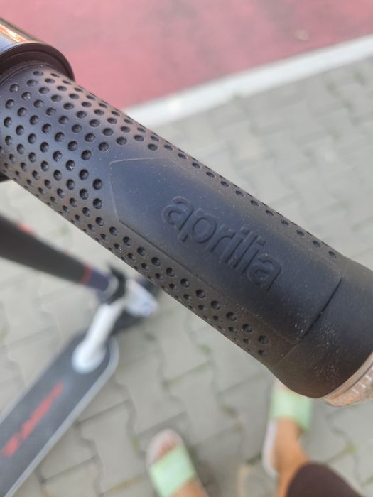 Trotineta electrica  Aprilia