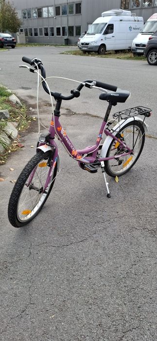 Bicicletă pentru fete