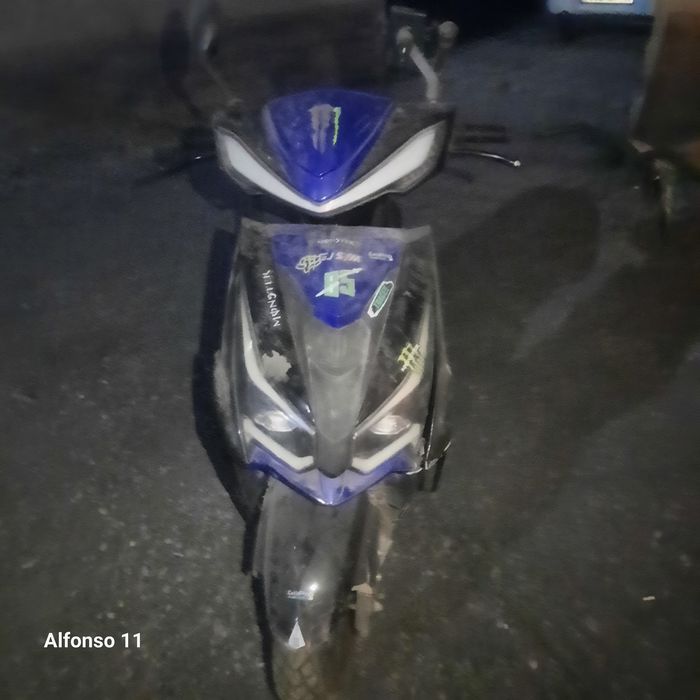 Продам скутер 100к