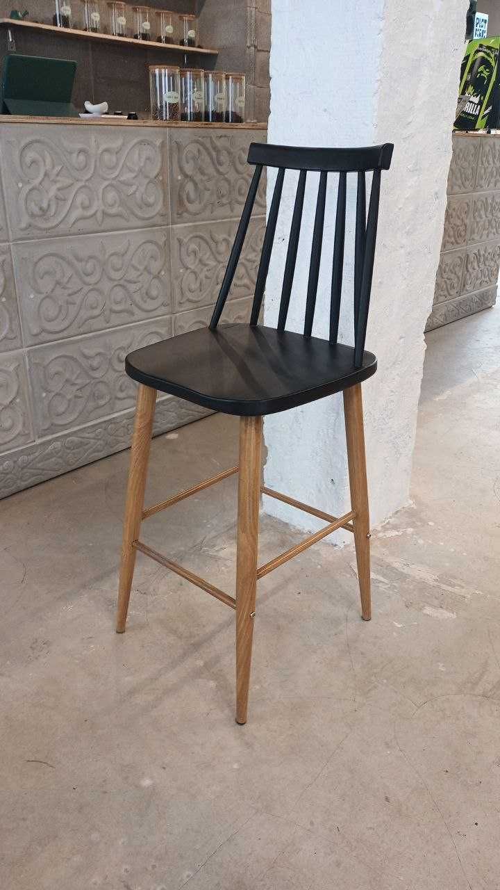 Барный стул в хорошем состоянии