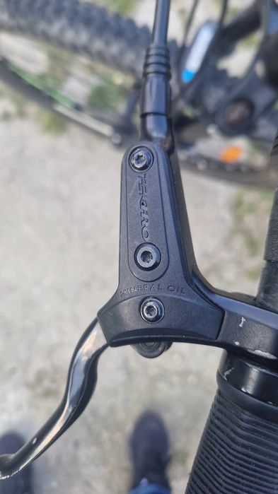 Bicicleta electrica Full suspensiion