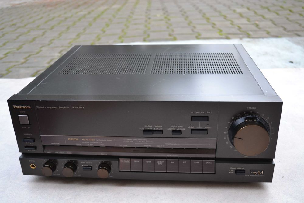 Amplificator Technics SU V 90 D