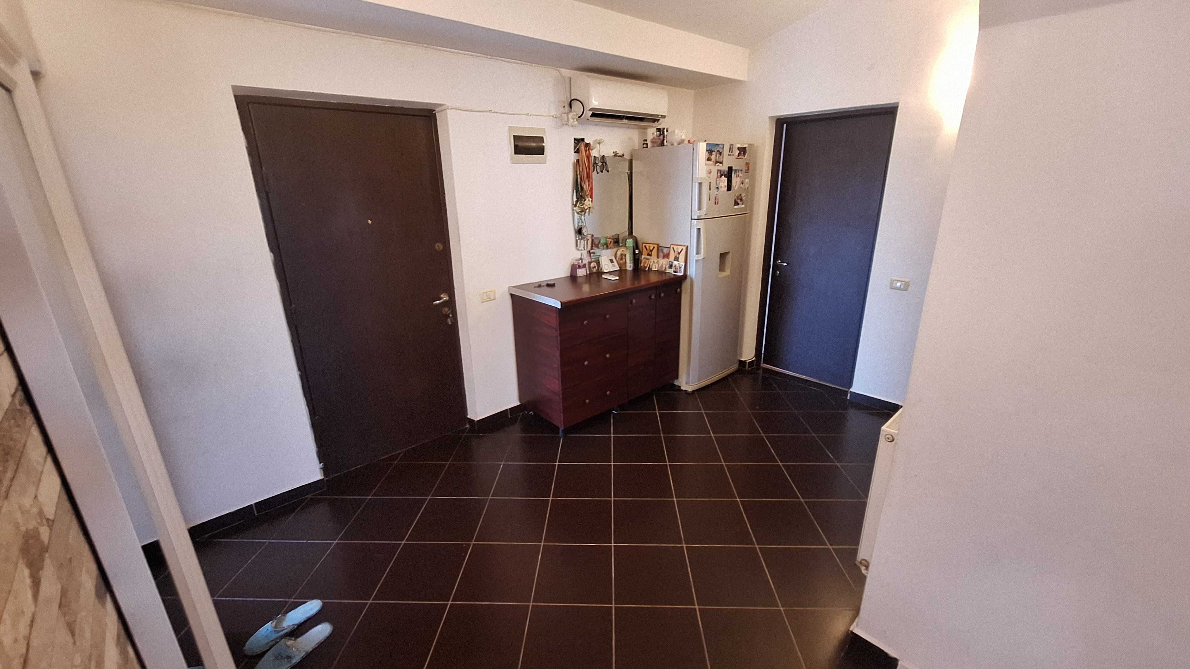 Apartament 3 camere, Bragadiru, strada Rahovei