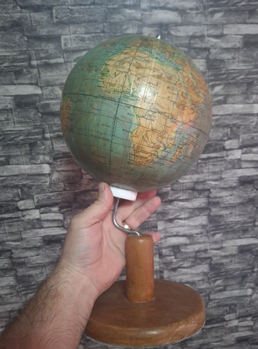 Glob pamantesc vechi,marca Carpatina.