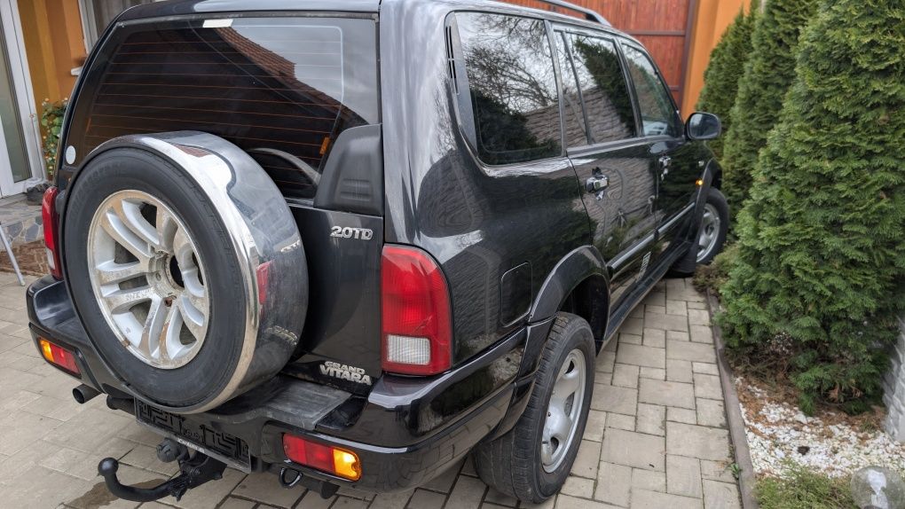 Vând Grand Vitara xL 2.0 diesel