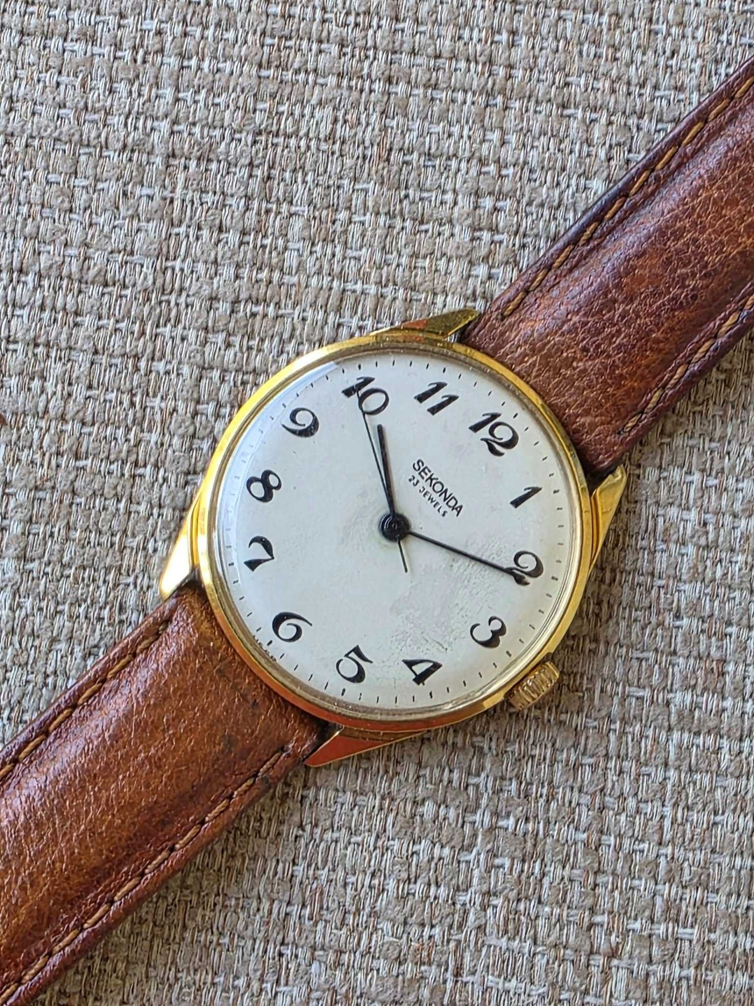 Ceas mecanic Sekonda cu mecanism rar - Raketa 2209