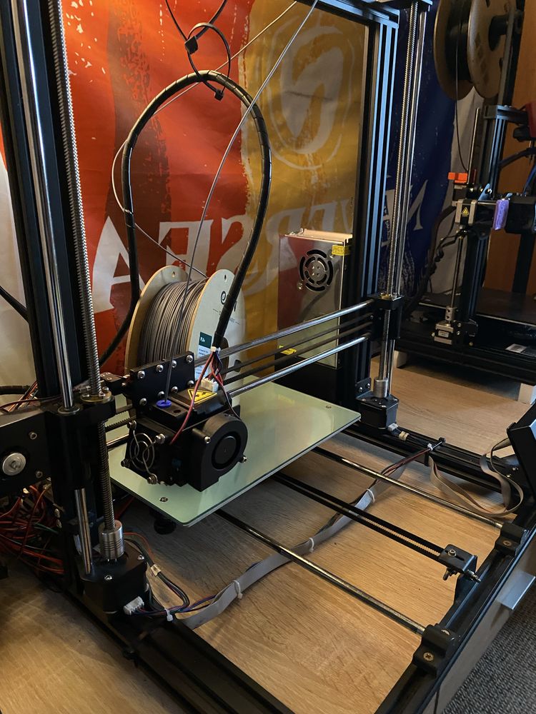 Imprimante 3 D creality ender 3-V2 , Anet A8 plus