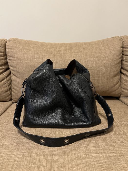 Дамска кожена чанта + подарък