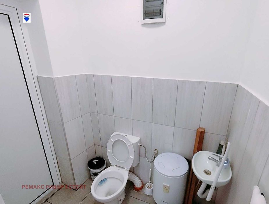 Дава се под наем Магазин в Русе, Здравец - 85 кв.м за 306 € - Снимка #13