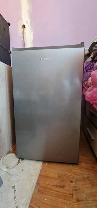 Frigider heinner HF-N94SF+