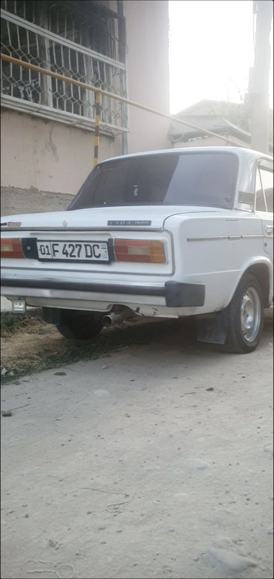 Vaz 2106 yili 1996 kanatka 5 tali mator 06 metan 80 tali