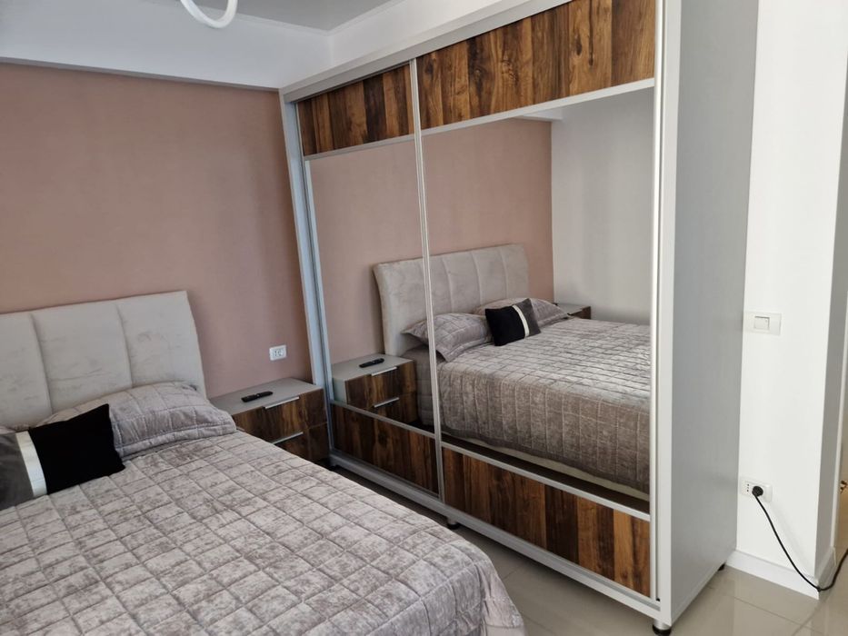 Închiriez pe termen lung Studio modern, Mamaia Nord, Complex OBA