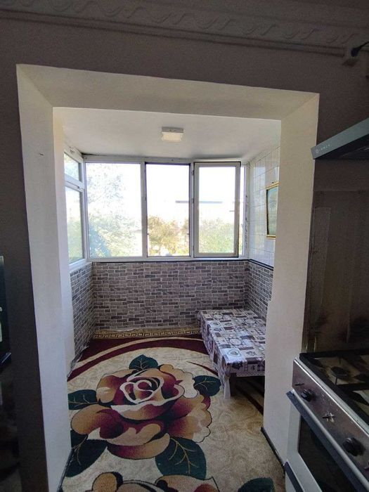 2 х. квартира сотилади 2\3\4. Ориентир университет, Сахид Зарафшон.