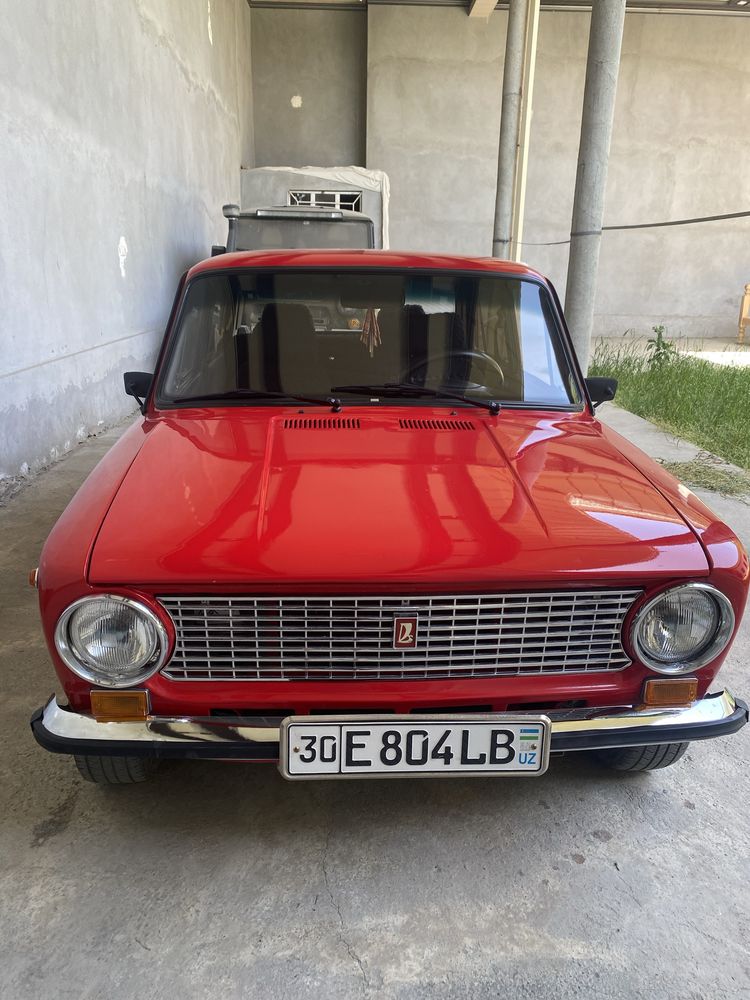 Srochna jiguli 21011 sotiladi