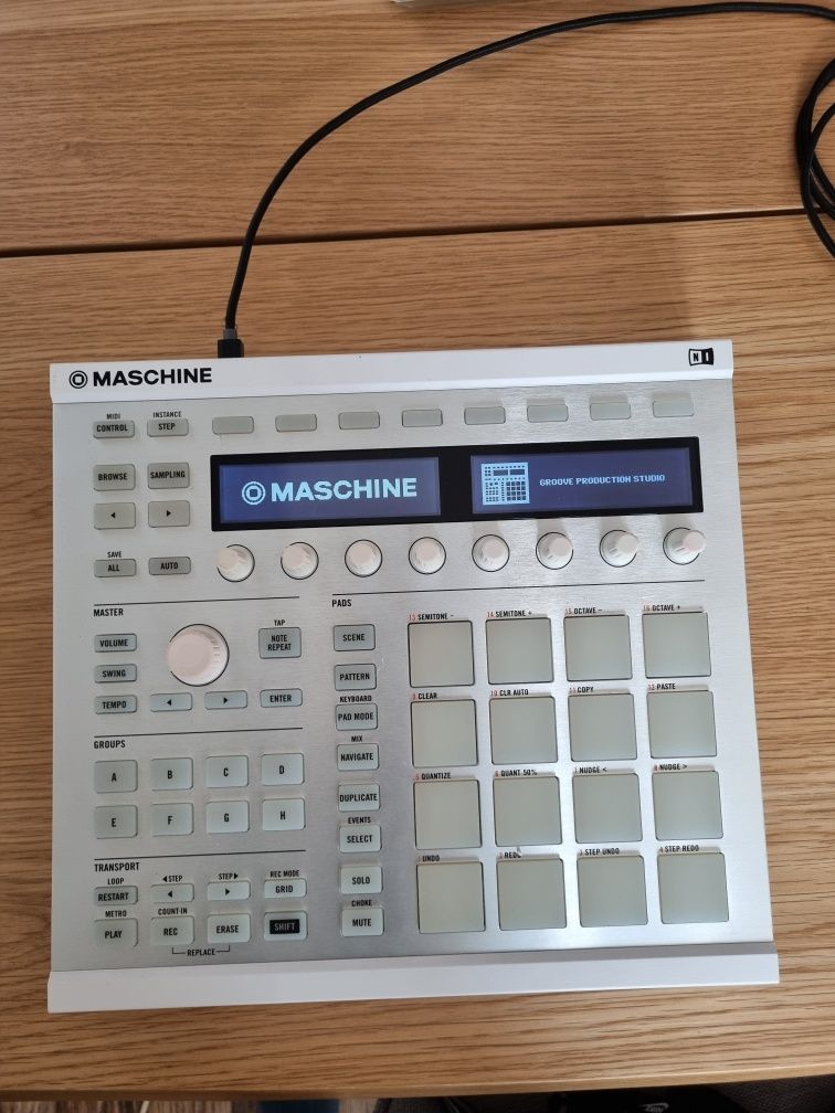 Native Instruments Maschine Groove Production Studio MK2