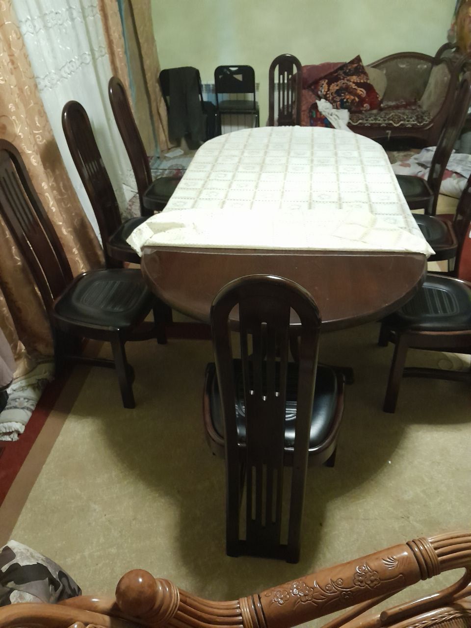 Продам стол стулья