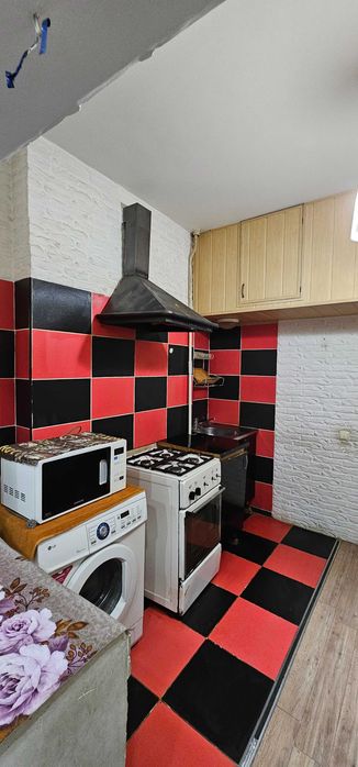 3 переделанная в 4 Паркентский корзинка 75 квадратов СРОЧНО