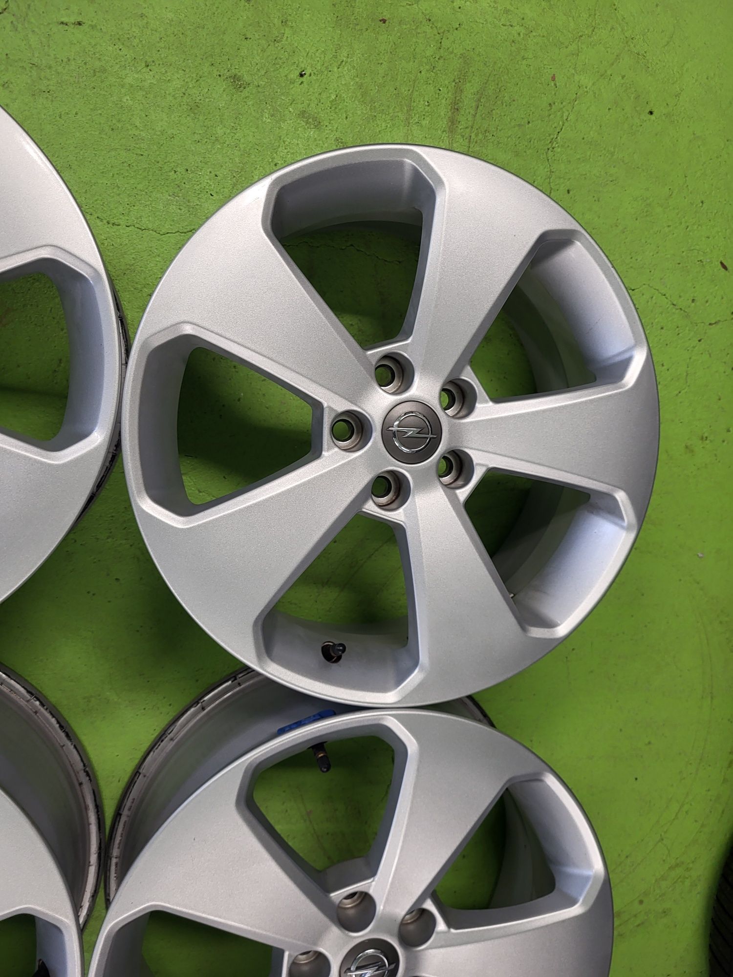 17 5x105 opel лети джанти 5х105 опел