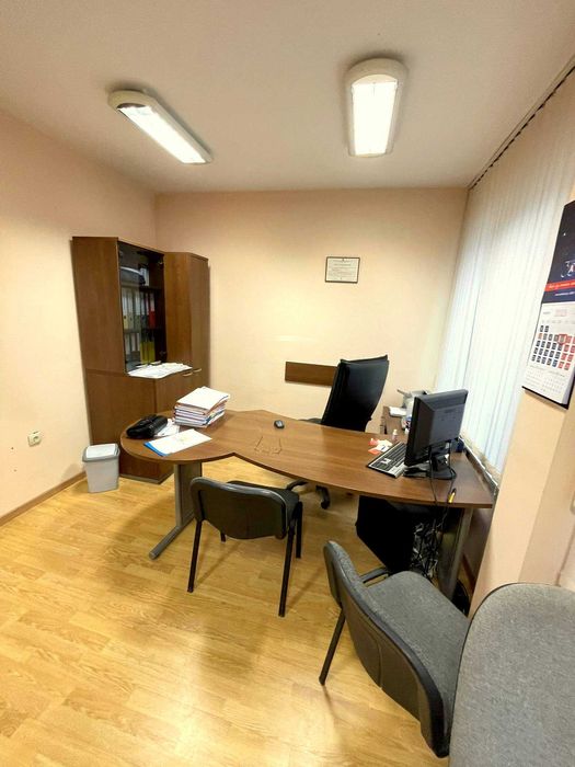 Продава се Офис в Варна, Спортна зала - 83 кв.м за 1627 €/кв.м - Снимка #9