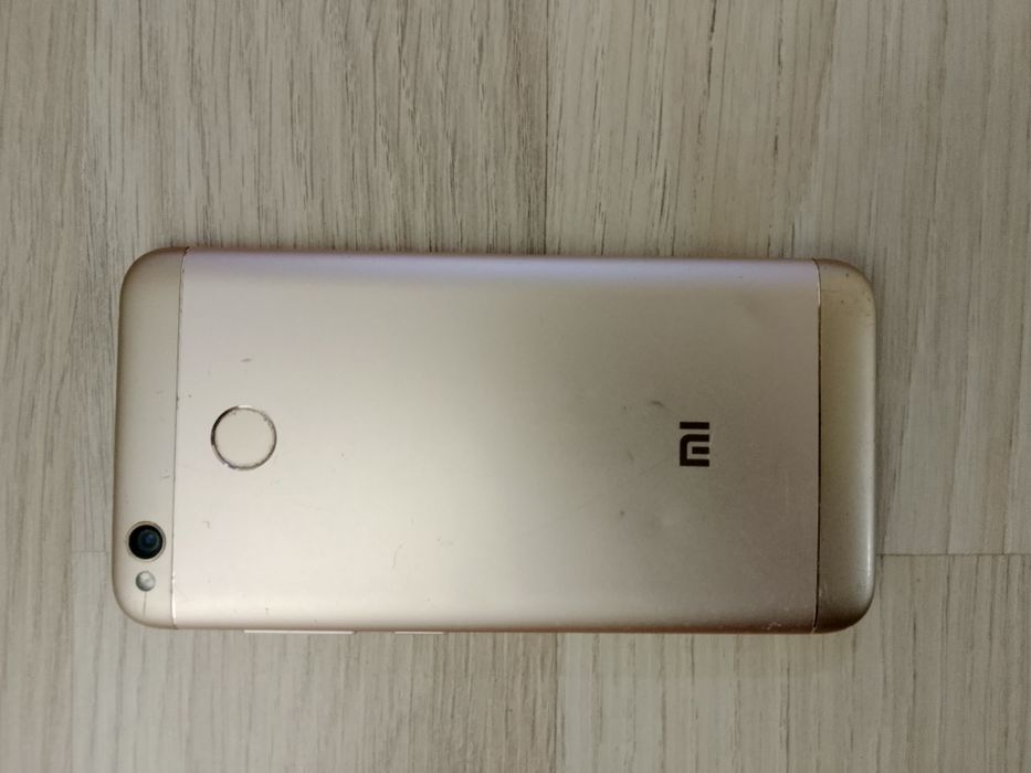 Redmi 4x 2/16 holati yahshi