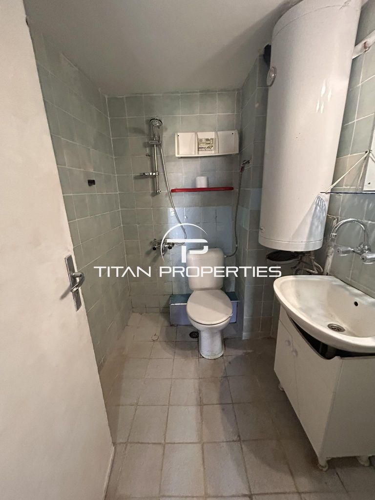Дава се под наем Етаж от къща в Варна, м-т Траката - 75 кв.м за 400 € - Снимка #9