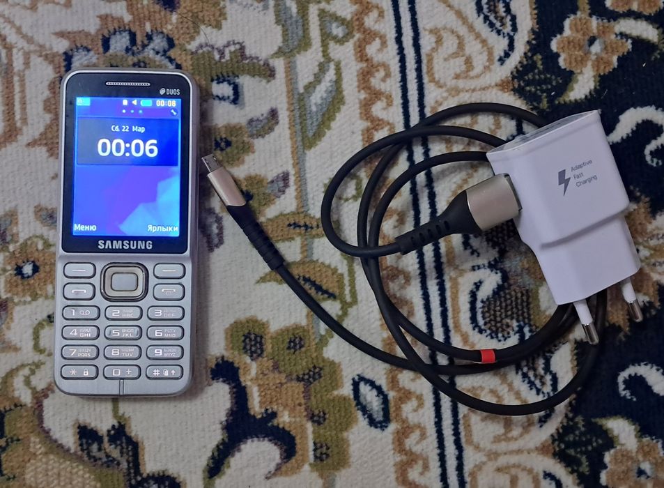 Самсунг B-360E  2 симка все работает