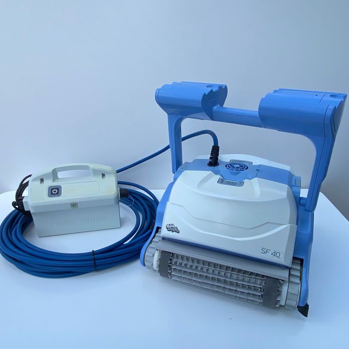 Robot de piscină Dolphin Maytronics F40